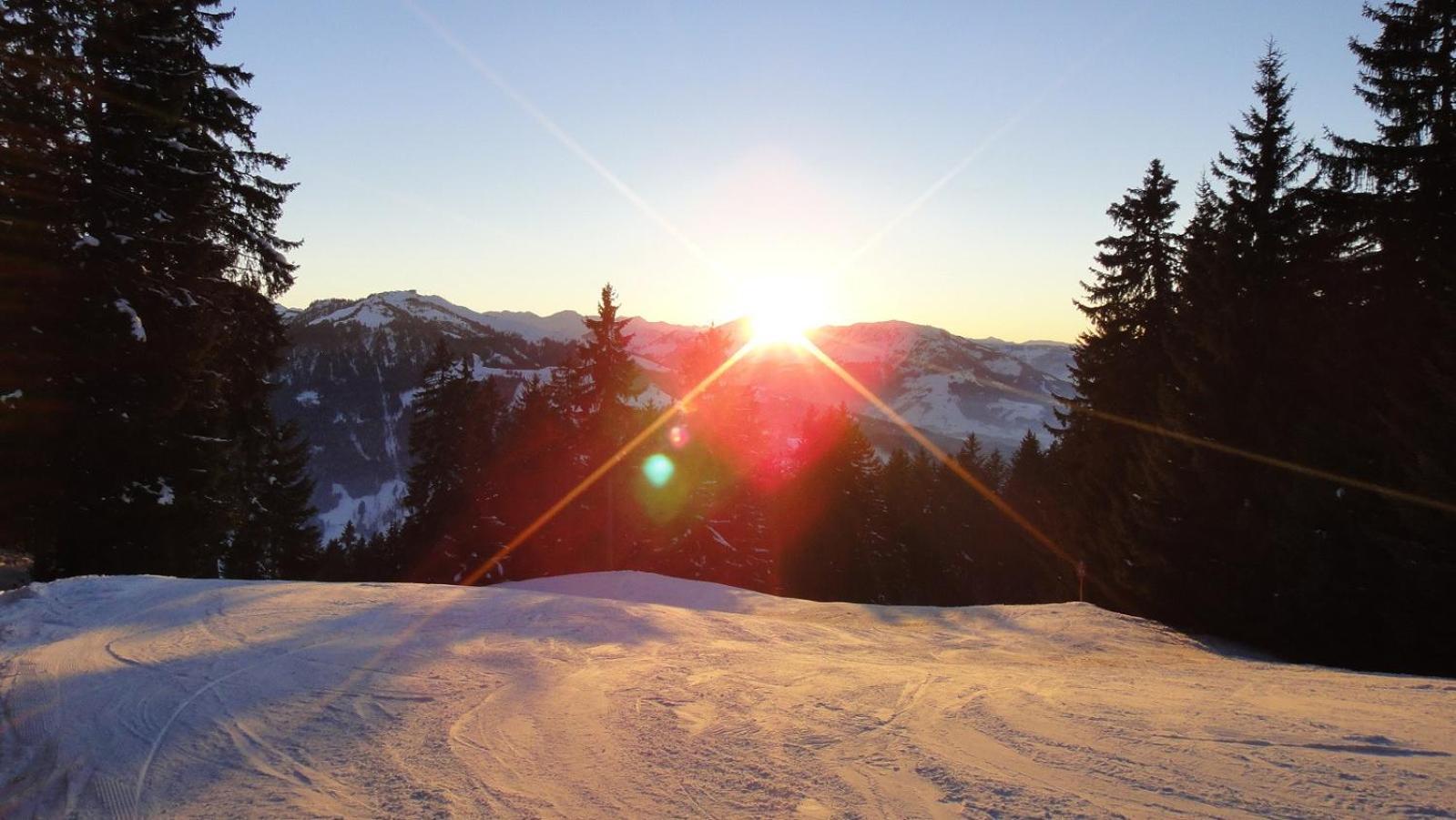 Ski-In, Ski-Out By Apartment Managers Kirchberg in Tirol Eksteriør bilde